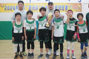 团队篮球！广州全场六人得分上双 小巴里-布朗34分领衔